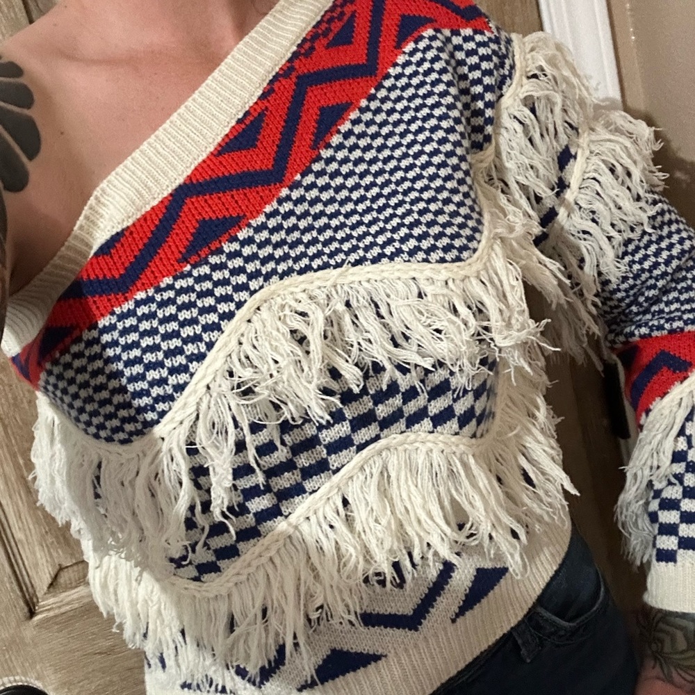 One shoulder sweater